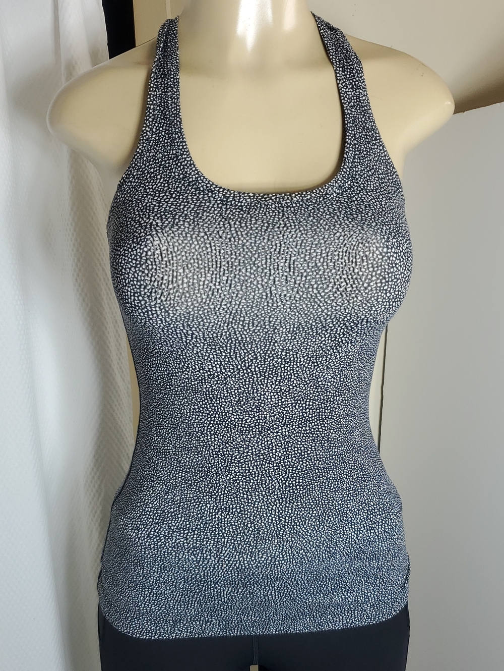Lululemon Women’s Black & White Speckled Racerback Tank Top